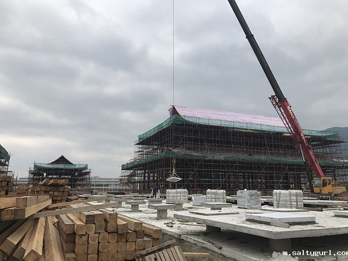 什么是中国古代建筑中的滴水青瓦?
什么是中国古代建筑中的滴水青瓦?